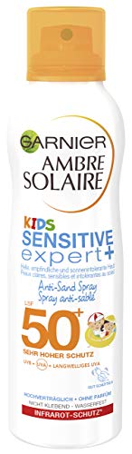 Garnier Ambre Solaire Kids Sensitive expert+ Anti-Sand Spray, LSF 50+, sandabweisend, zieht schnell ein, sehr hoher Schutz, wasserfest, 200 ml